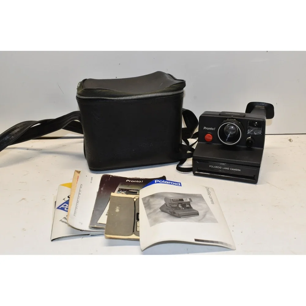 Polaroid Pronto! Land Camera Black Vintage SX-70‎ Instant Film Bundle